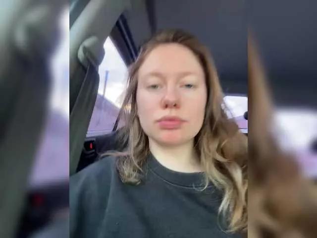Offline ConnieDaw on BongaCams