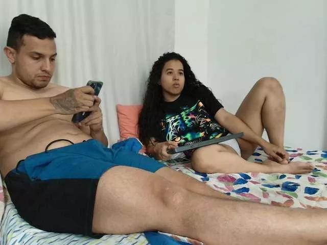couplee-horny on BongaCams 
