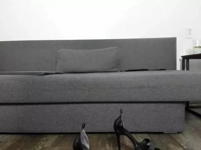 Offline Crazymomentss on BongaCams