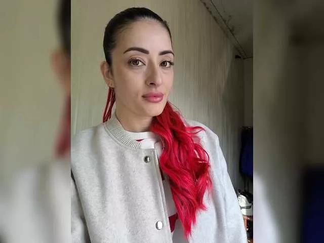 CrazyPussy07 on BongaCams 