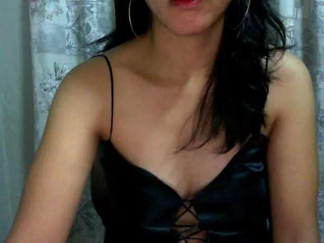 Cyah2 on BongaCams 