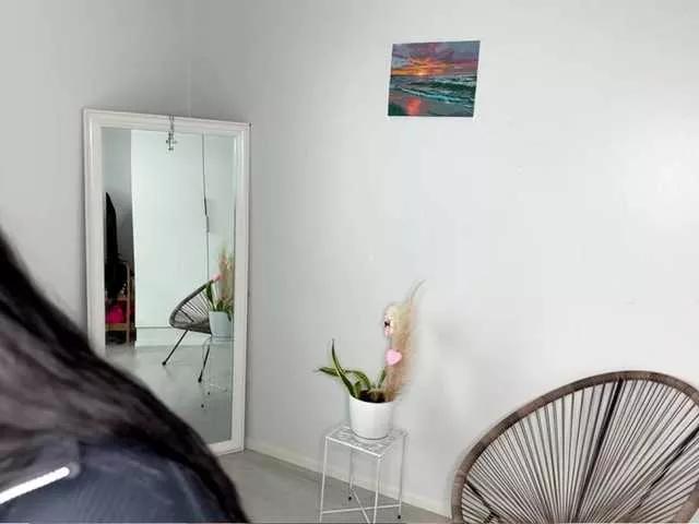 DaisyFantasy on BongaCams 