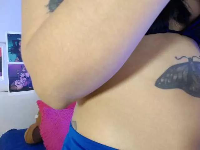 Dakota-Darkness on BongaCams 