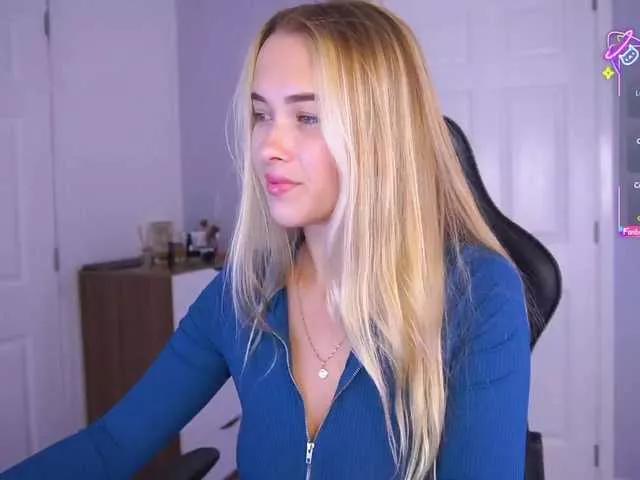 DanikaDillan on BongaCams 