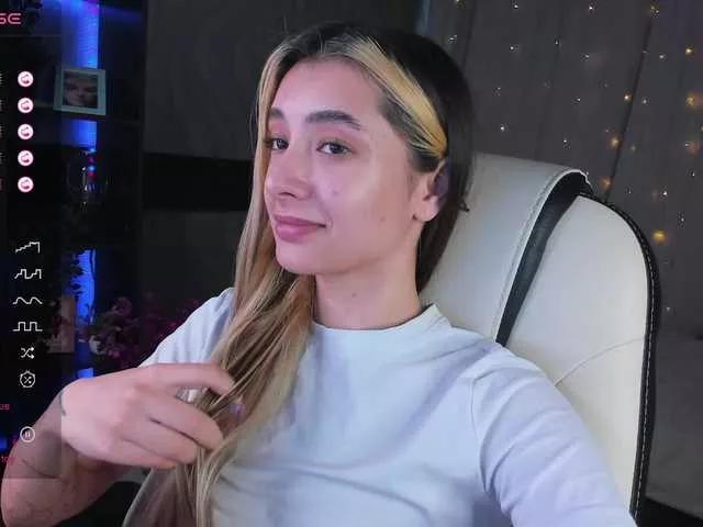 DarlaBelle on BongaCams 