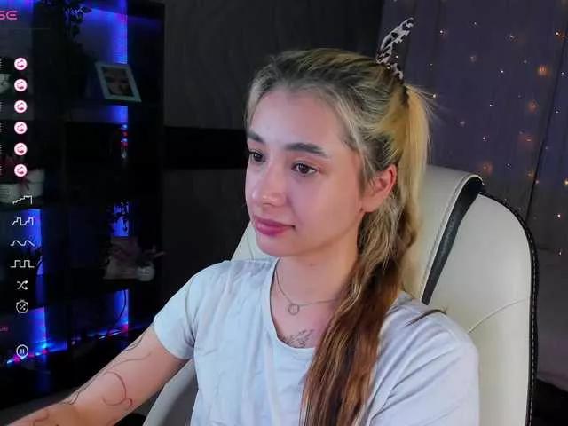 DarlaBelle on BongaCams 