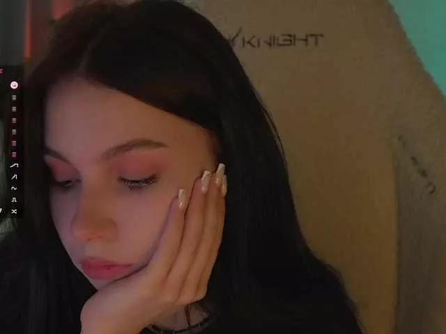 DrammaQueennnn on BongaCams 