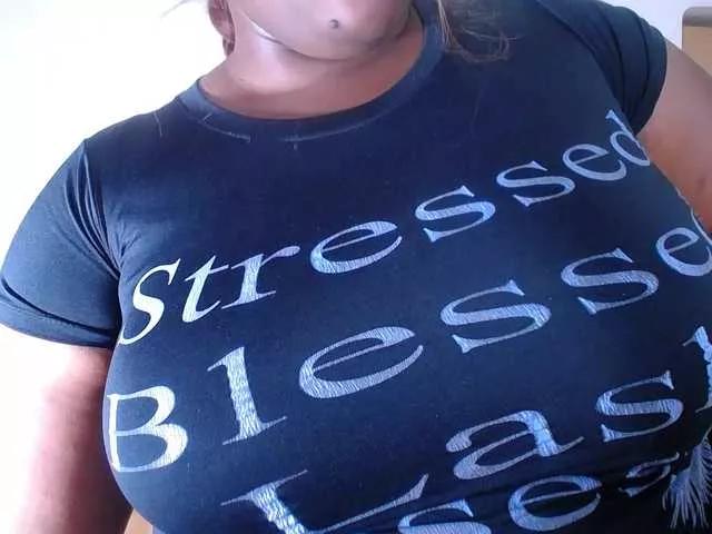 ebony-suggarmommy on BongaCams 