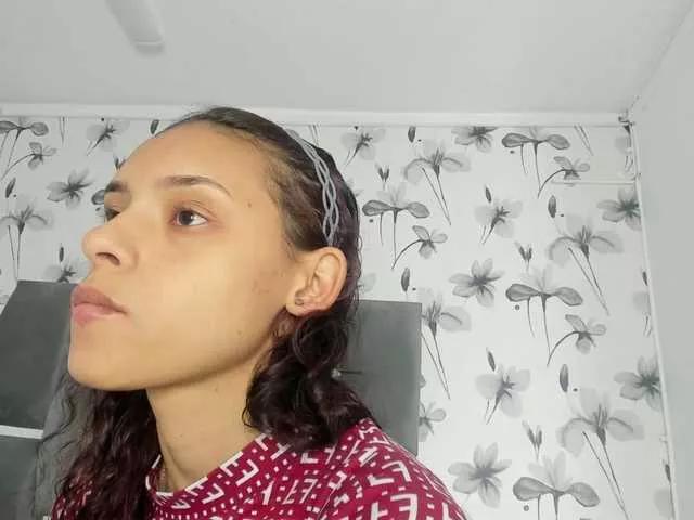 Ehotloveaxxx on BongaCams 