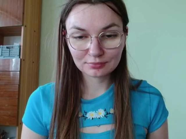 Ellyxcute on BongaCams 