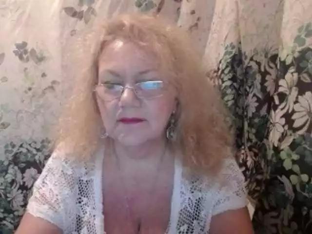 EmpressLady on BongaCams 