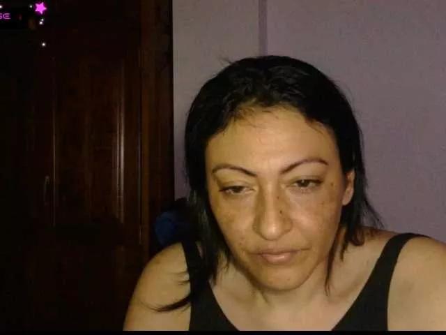 ErikaMartinez on BongaCams 