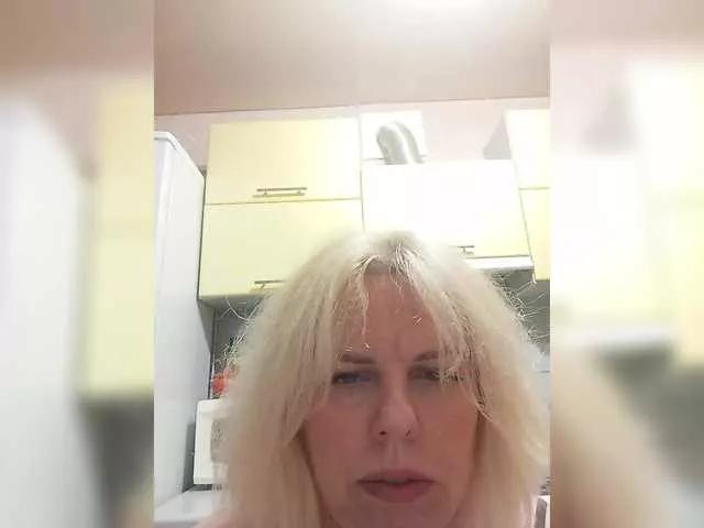 EVA2311 on BongaCams 