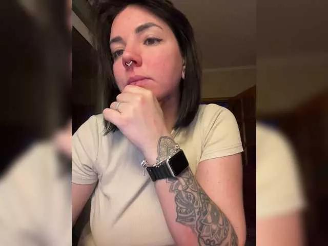 Evikoblack on BongaCams 