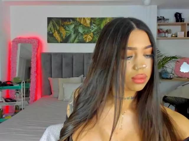 fancy-t33n on BongaCams 