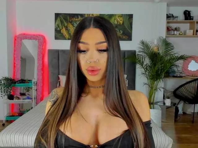 fancy-t33n on BongaCams 