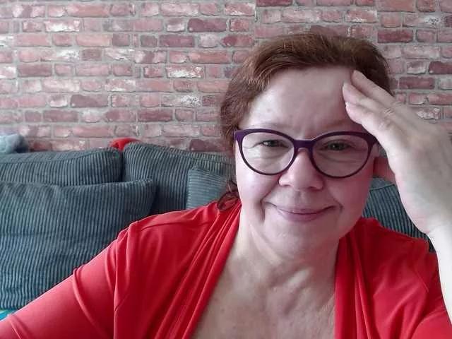 flirty-adele on BongaCams 
