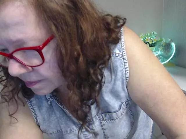 flirty-adele on BongaCams 