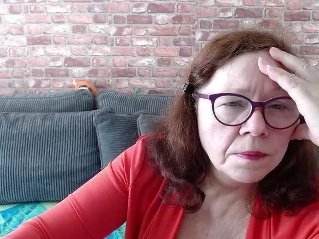 flirty-adele on BongaCams 