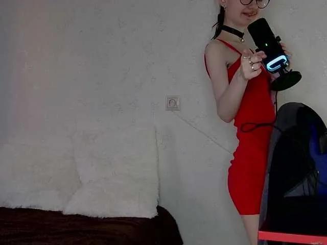 Foxy-moxxy on BongaCams