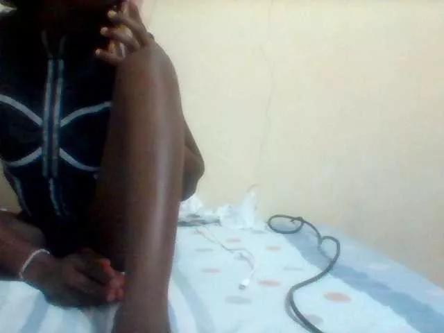 freaky-pinnah on BongaCams 