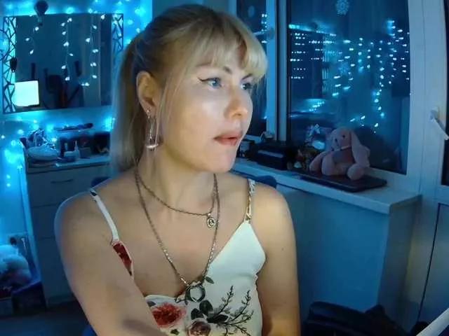 GlamourAsmr on BongaCams 