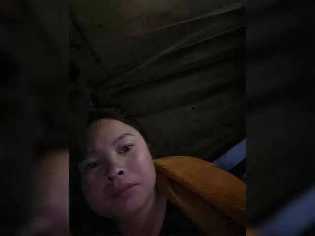 hanic on BongaCams 