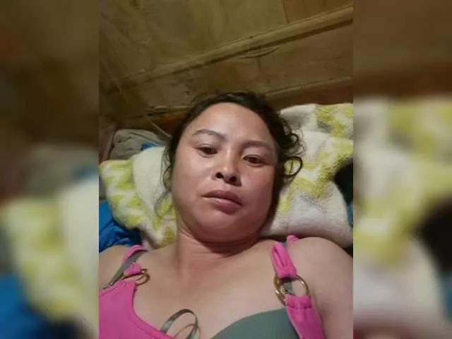 hanic on BongaCams 