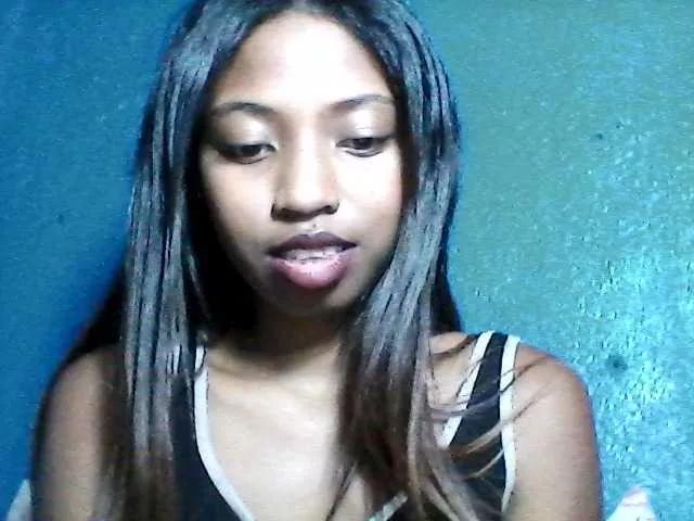 hatily2 on BongaCams 