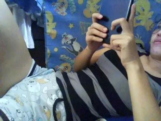 hotyummypussy on BongaCams 