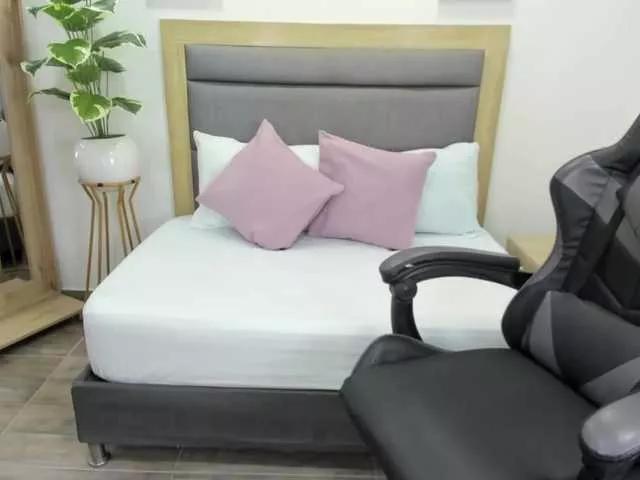 i-am-eli on BongaCams 