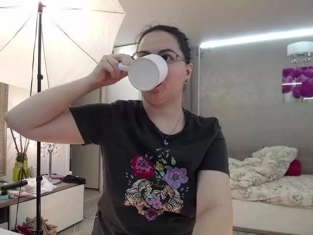 ILoveToFeelU on BongaCams 