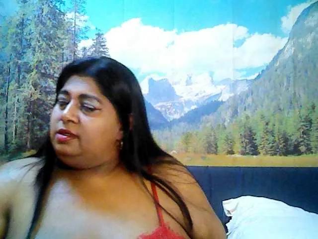 Offline indianhoney on BongaCams