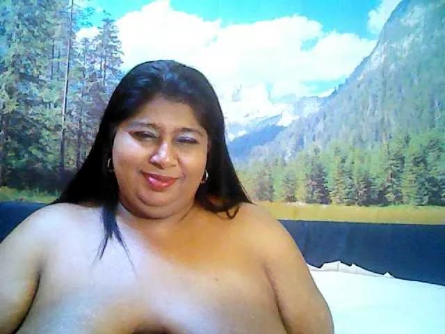 Offline indianhoney on BongaCams