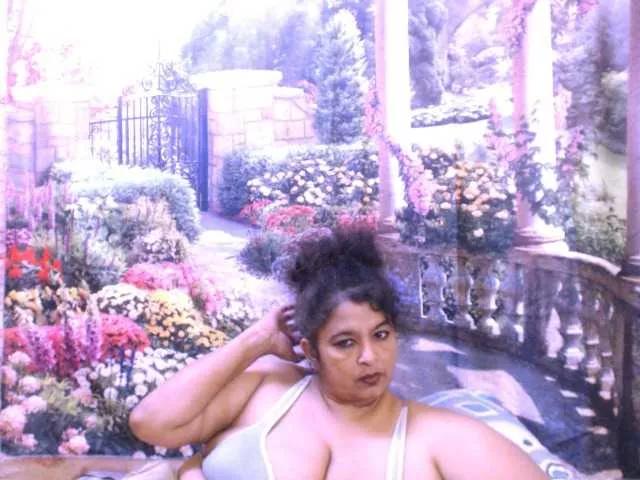 Offline indianstar75 on BongaCams