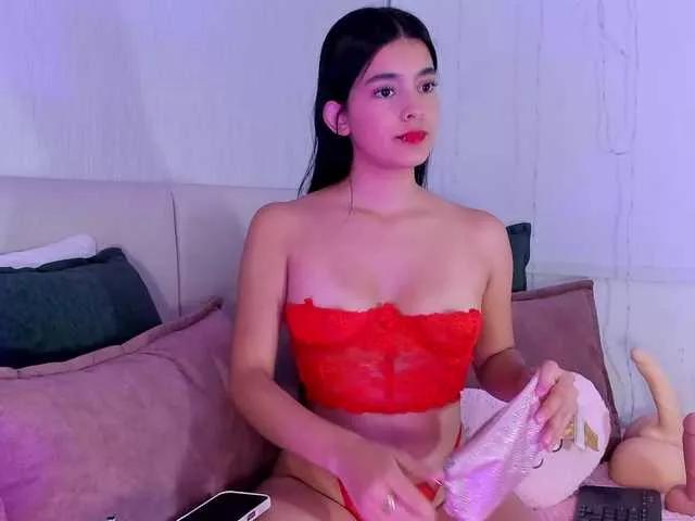 isa-queen on BongaCams 