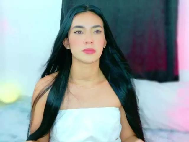 IsaValencia on BongaCams 