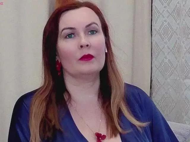 IvettaShine on BongaCams 