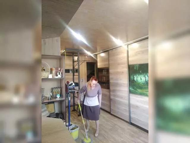 IvettaShine on BongaCams 