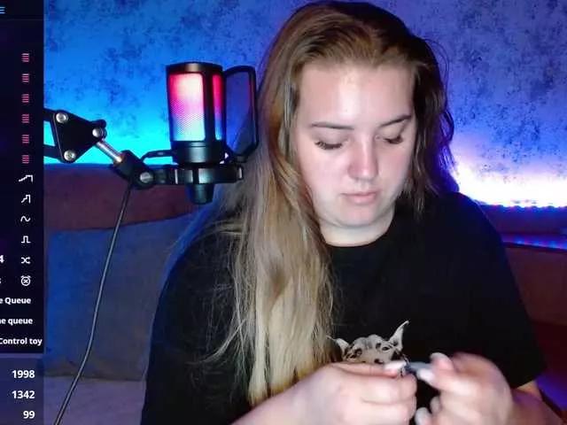 Jevelinaa on BongaCams 