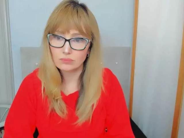 JustineAmore on BongaCams 