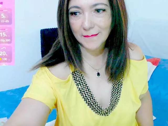 Kendraline on BongaCams 