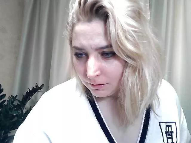KickaIricka on BongaCams 