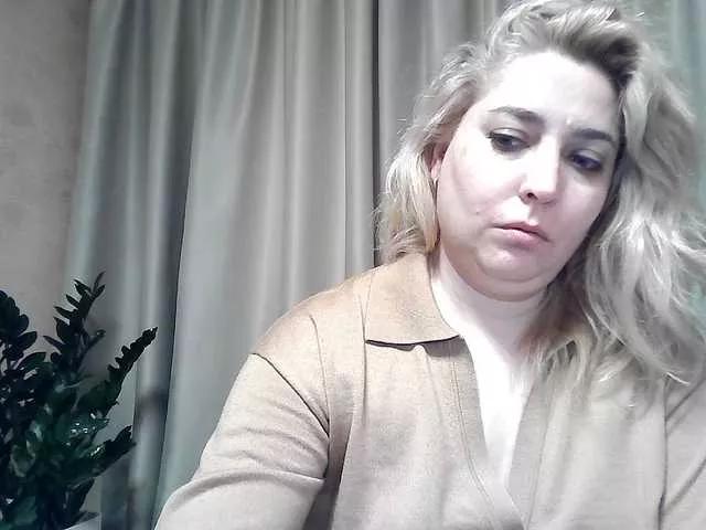 KickaIricka on BongaCams 