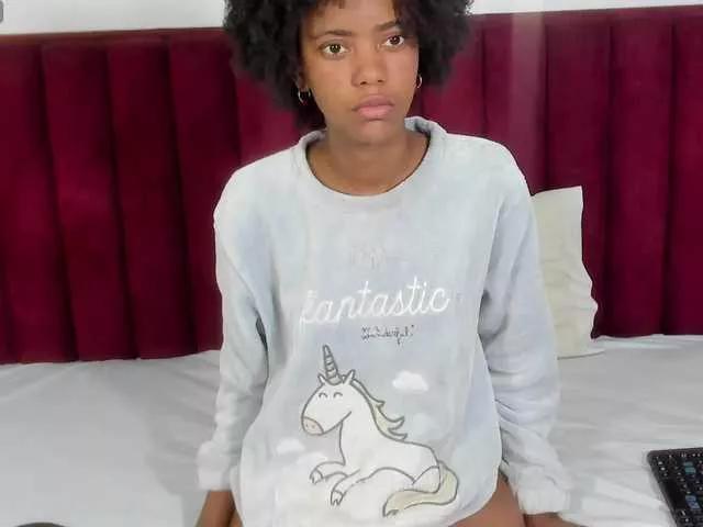 Freechat KinkyCutie on BongaCams