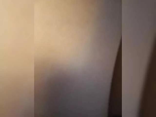 Klybnichca on BongaCams 