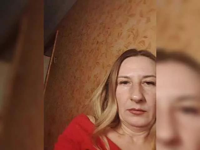 Ksenia333 on BongaCams 