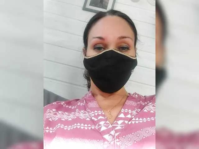 LadyPrima on BongaCams