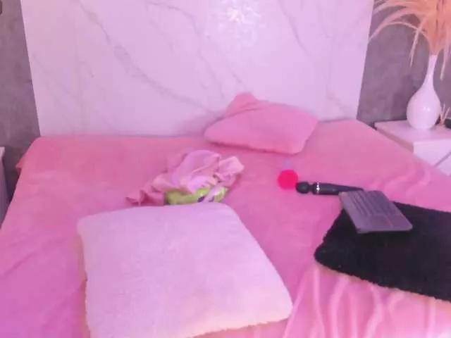 LanaaMatthews on BongaCams 
