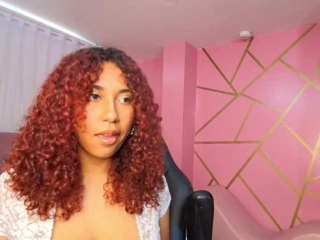 lauraltt on BongaCams 